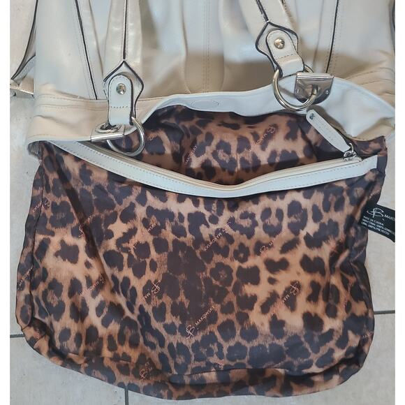 B. Makowsky Butter Soft Leather Large Tote Shoulder Bag Double Handle - Picture 14 of 16